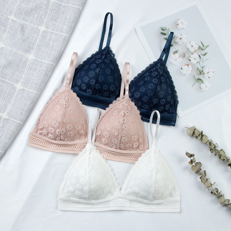 مثير الأزهار الدانتيل الصدرية  - مراجعة Bralette Triangle Set وسعره