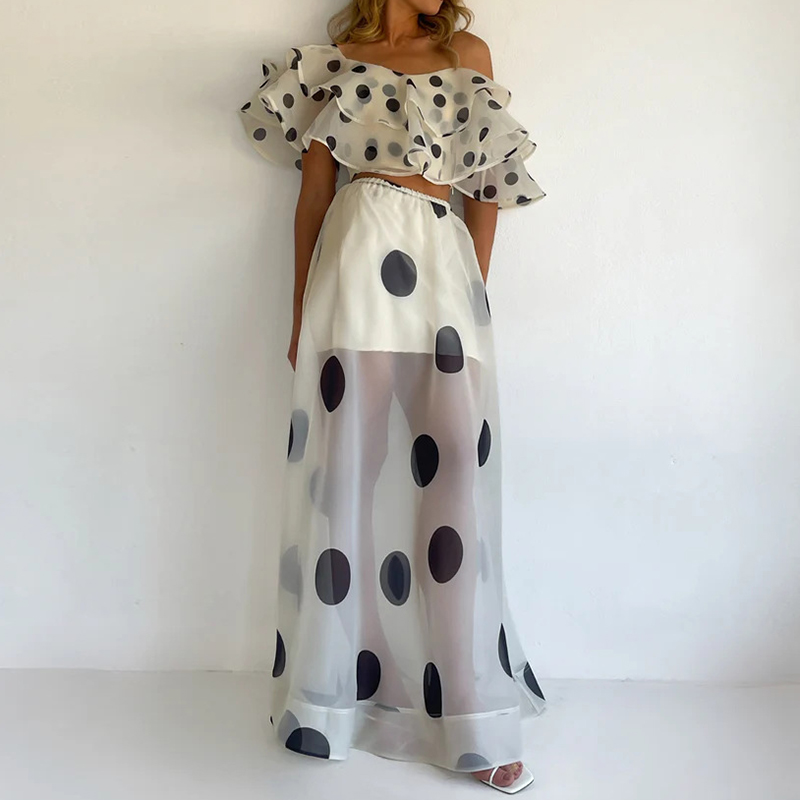 طقم نسائي مكون من قطعتين: بلوز - مراجعة Romper Floral Print وسعره